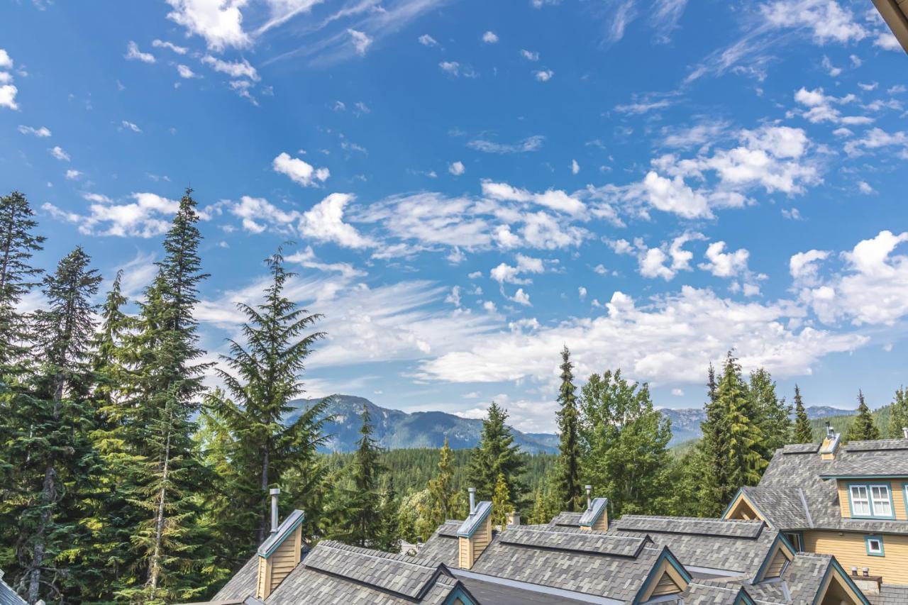 Snowbird Townhouses By Elevate Vacations Whistler Esterno foto
