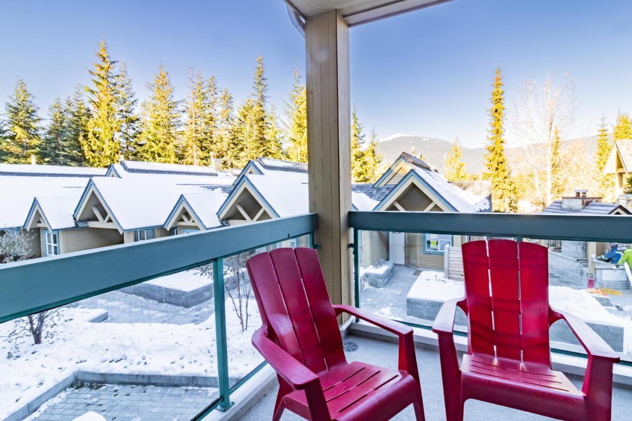 Snowbird Townhouses By Elevate Vacations Whistler Esterno foto
